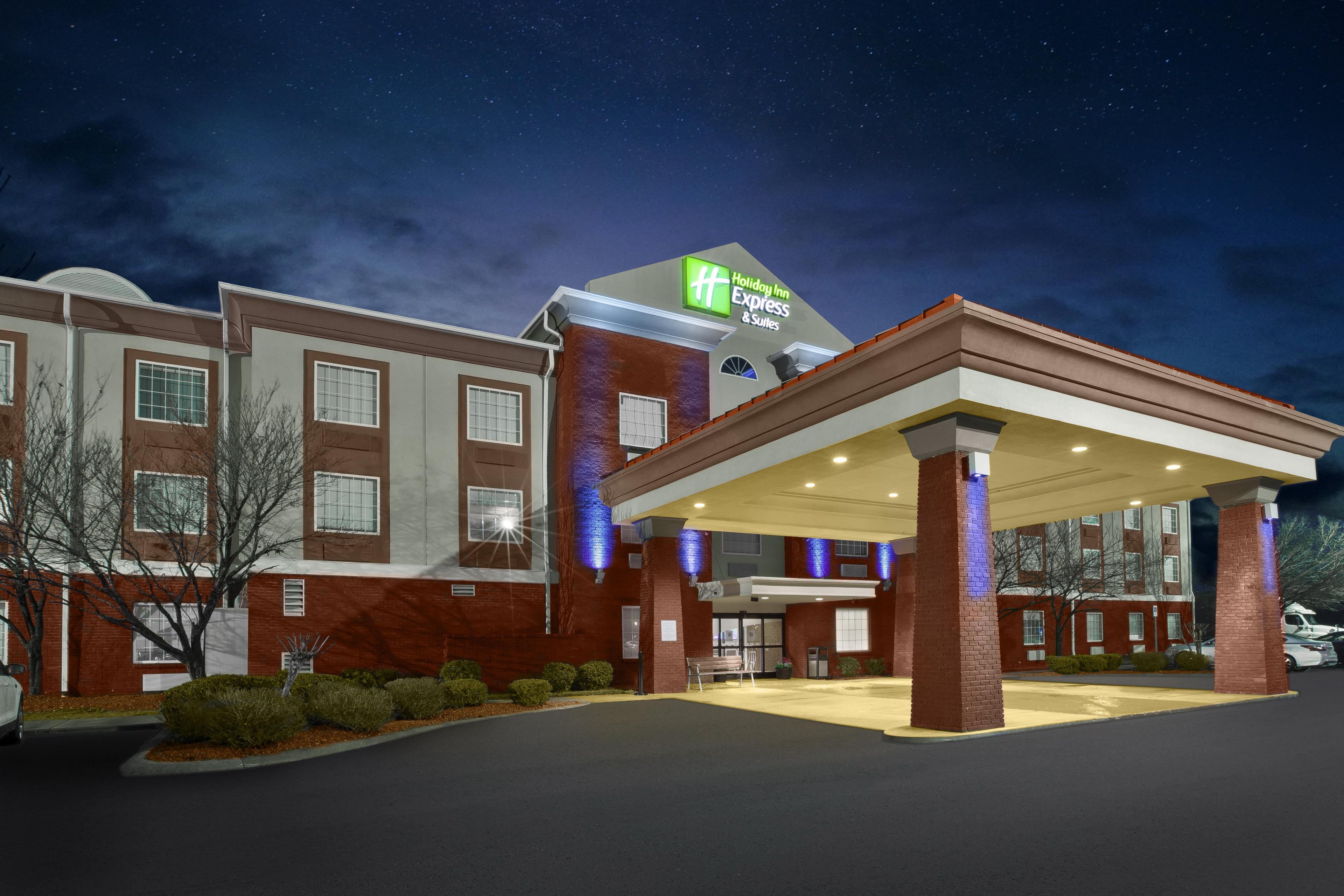 Holiday Inn Express Hotel & Suites Manchester Conference Center By Ihg Exterior foto